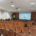 Palestra com orientações.