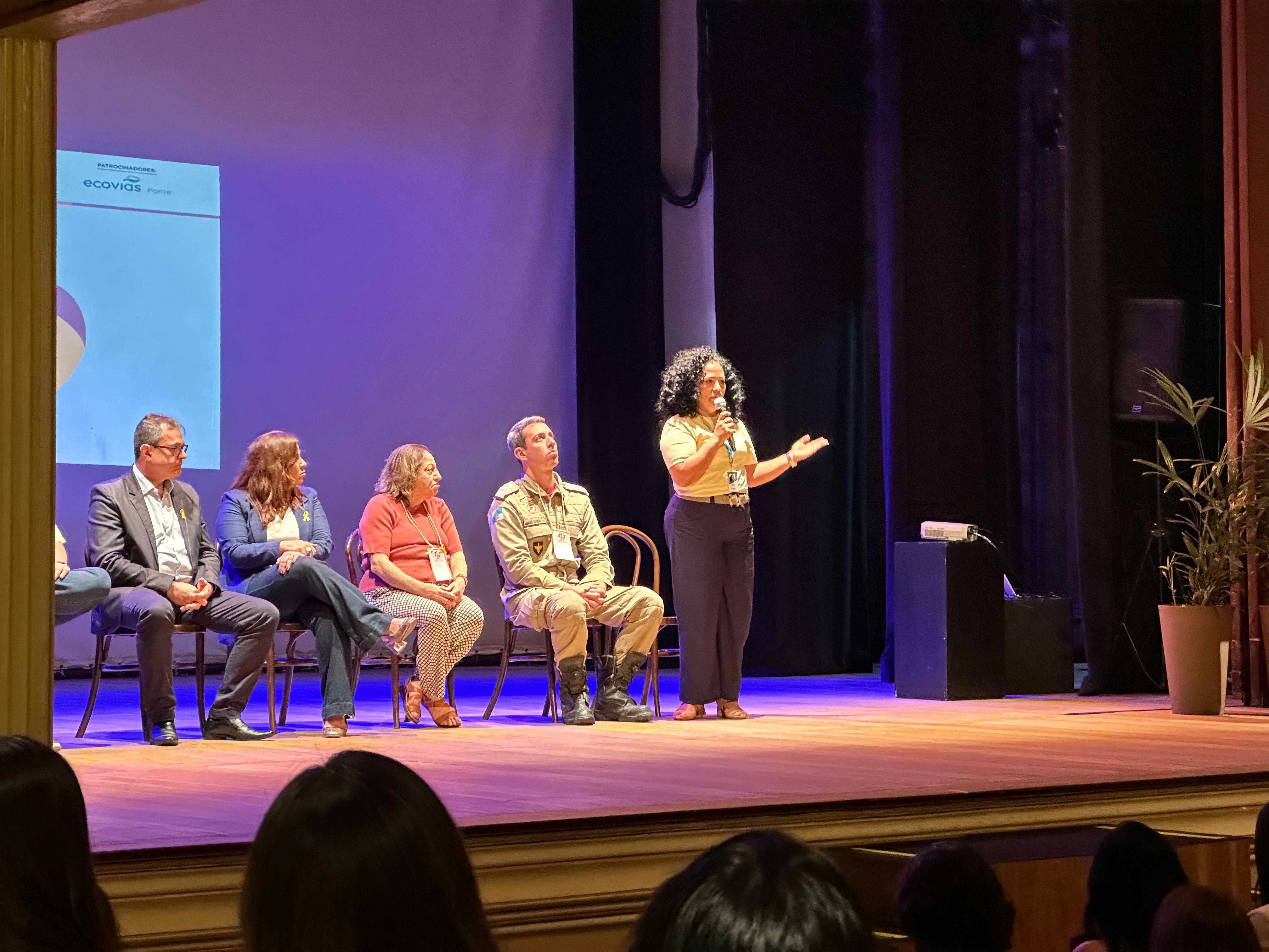 Participação da Analista de Projetos Educacionais e Segurança no Trânsito