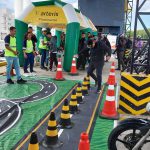 Simulação com óculos especiais