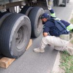 Verificação do sistema de freios.