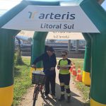 Orientado sobre trafegar, se exercitar por locais adequados e o uso de EPIs.