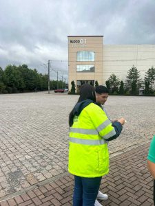 usuários orientados a contribuir para uma melhor segurança no trânsito.