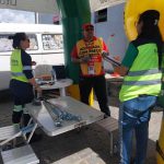 Usuário devidamente orientado sobre trafegar, se exercitar por locais adequados e o uso do capacete.