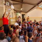 Alunos e professoras prepararam uma apresentação com o tema Dia da Água