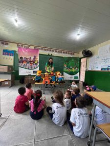 Orientando e criando ideias para um trânsito melhor.