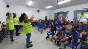 Palestra sobre conscientização do uso da água