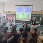 Cada um fez do seu jeitinho e todos participaram da dança volante
