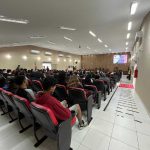 Palestra com orientações.