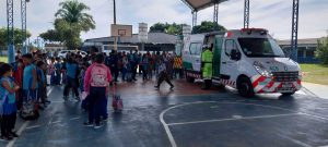 Conhecendo a ambulância